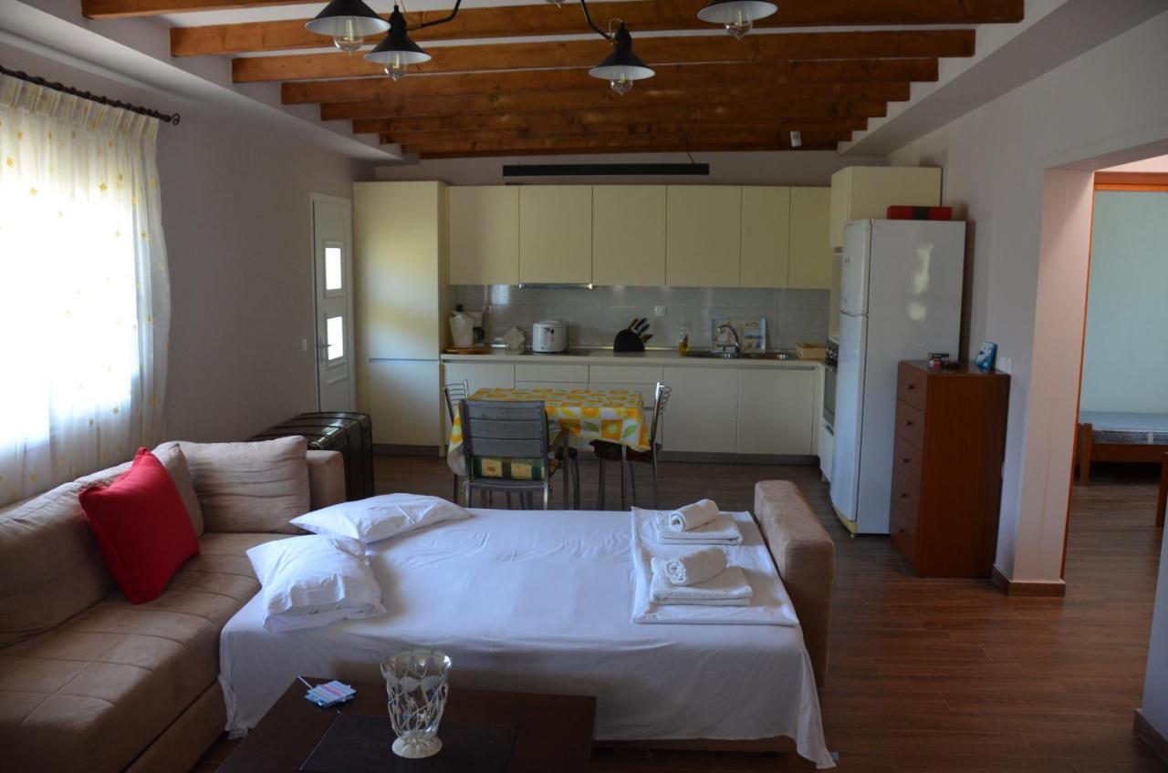 Vila Kalimera Private Pool เนอาโปติไดอา ภายนอก รูปภาพ